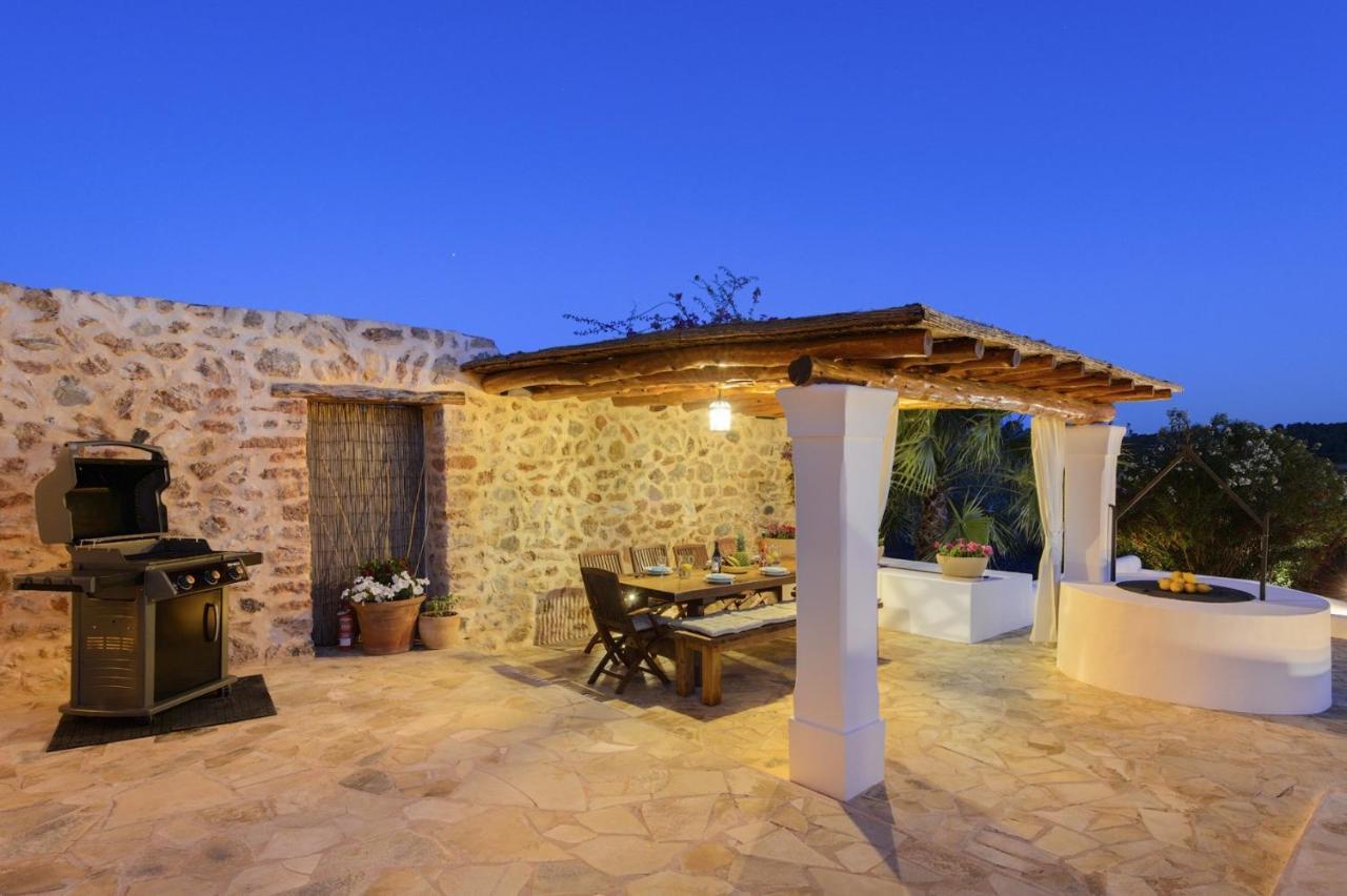 Mago Santa Gertrudis (Ibiza)